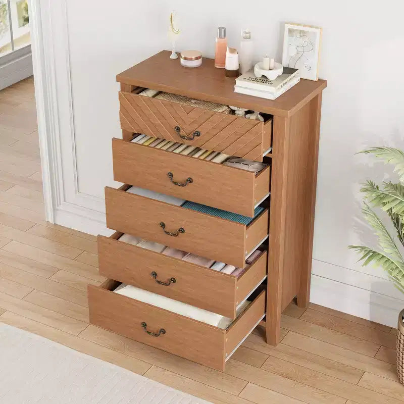 5 Drawer Dresser for Bedroom, Brown 5 Chest of Drawers Nightstand with Elegant V Shape Design, Wooden Dresser Organizer for Living Room, Entryway